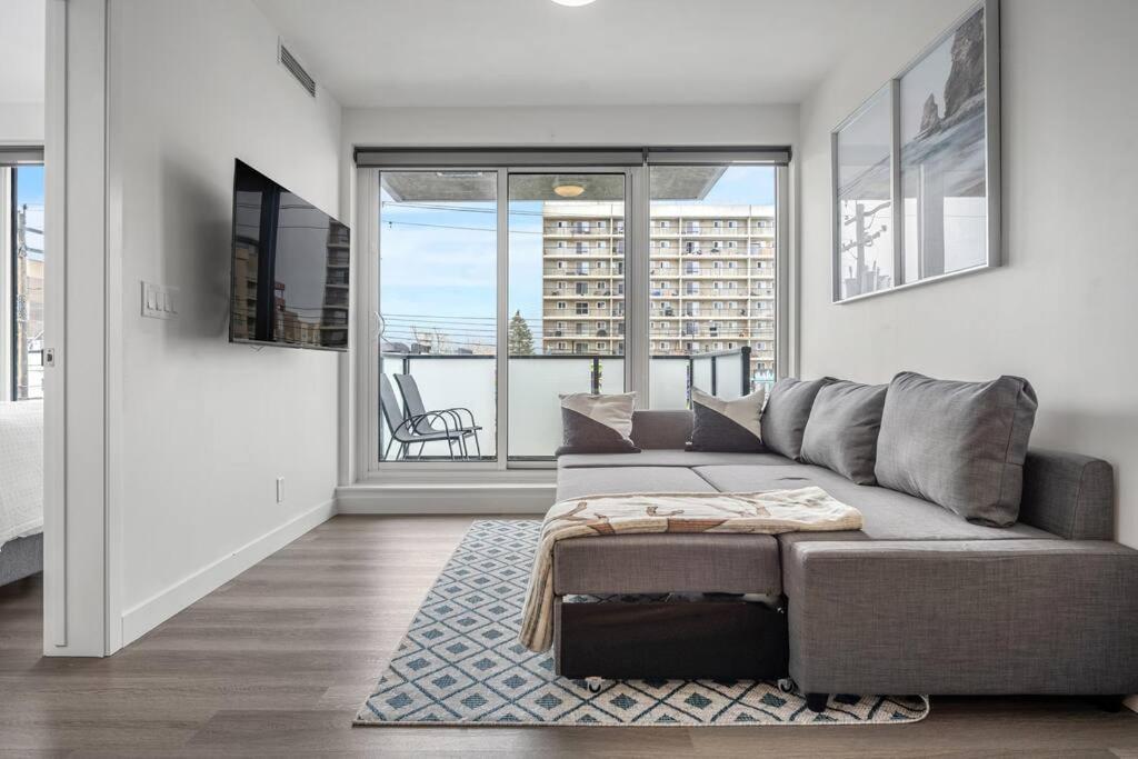 Chic 1Br Kensington Unit W/Parking Apartment Calgary Exterior photo