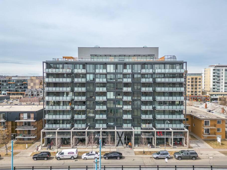 Chic 1Br Kensington Unit W/Parking Apartment Calgary Exterior photo